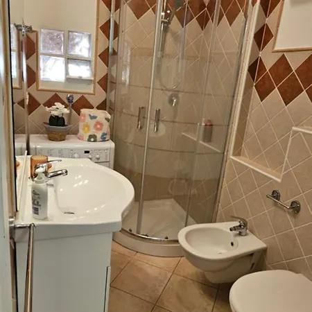 Sobre El Mar La Pelosa