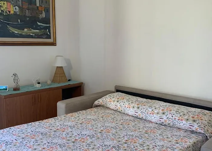 Sobre El Mar La Pelosa